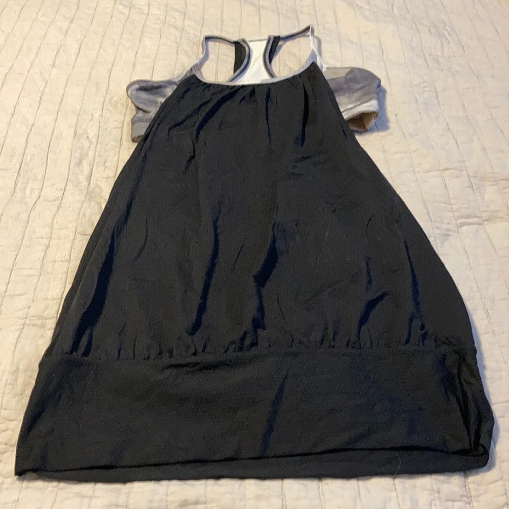 Lululemon No Limits  Tank size 6